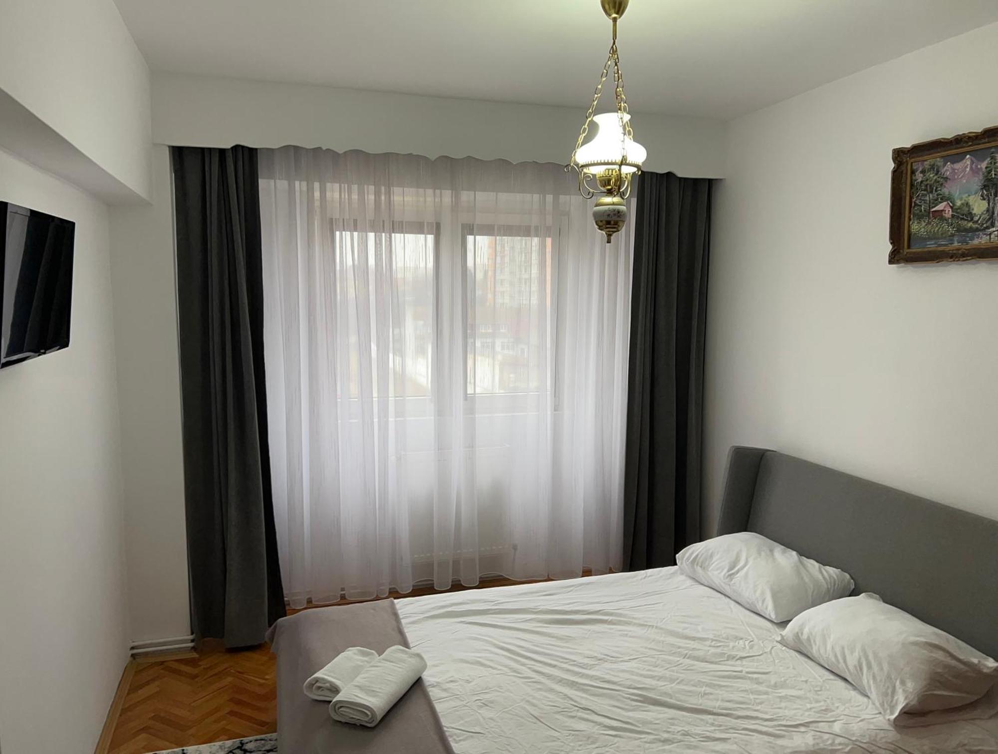Appartamento Adt Propiety Cluj-Napoca Esterno foto